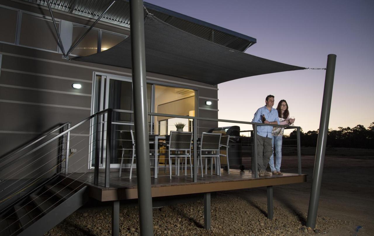 Savannah Cabins, Taronga Western Plains Zoo Dubbo Esterno foto